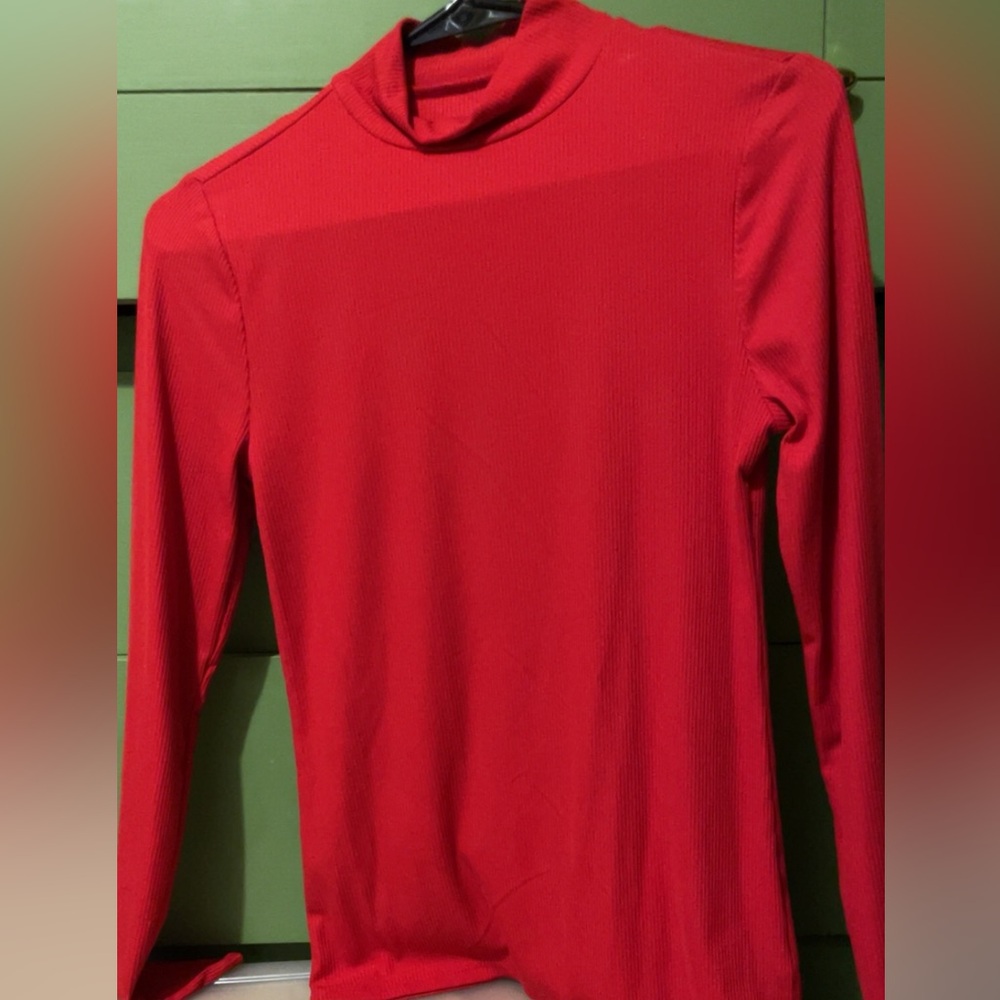 No boundaries long sleeve shirt
